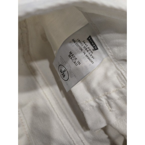 Levi's Women's White Denim Jeans Size 2 W26 Slim Tapered Stretch Mid Rise - Picture 8 of 8